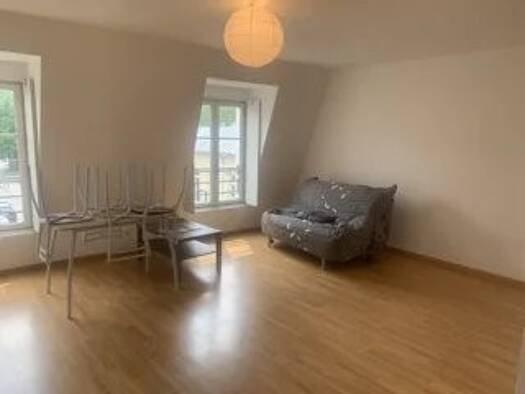 Appartement à louer 720 € 1 pièce 40 m² Étage 2/2 Les Lycées-La Forêt-Le Château Chantilly 60500