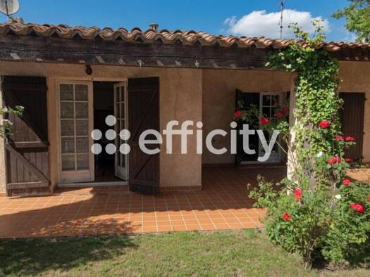 Maison à vendre 636 000 € 4 pièces 3 chambres 313 m² 7 892 m² de terrain La Destrousse 13112