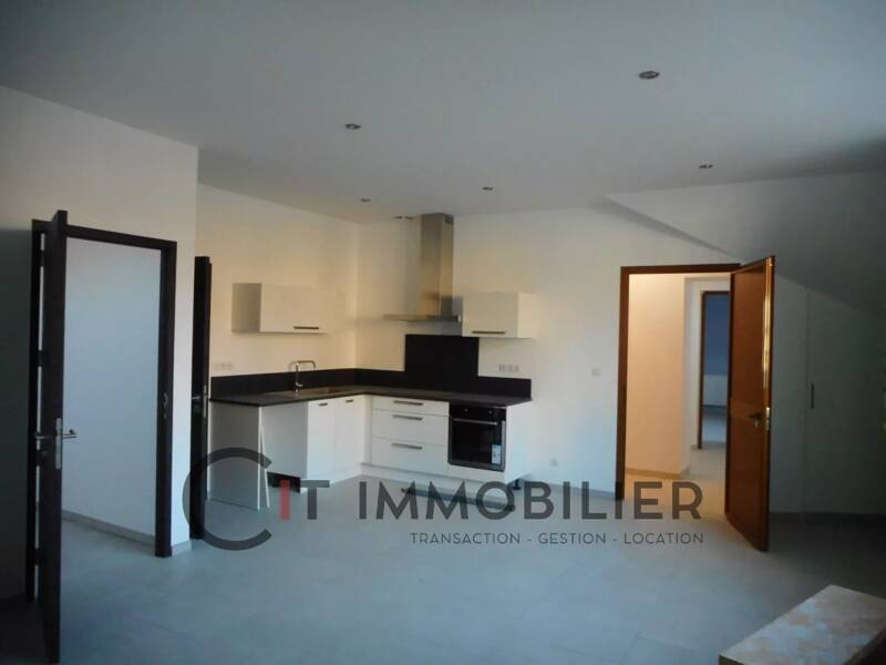 Maison à louer, 46m², LA TOUR DU PIN