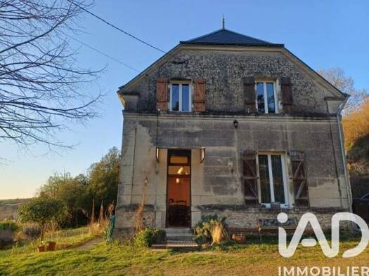 Maison à vendre 199 500 € 5 pièces 3 chambres 131,5 m² 3 739 m² de terrain Saint-Paterne-Racan 37370