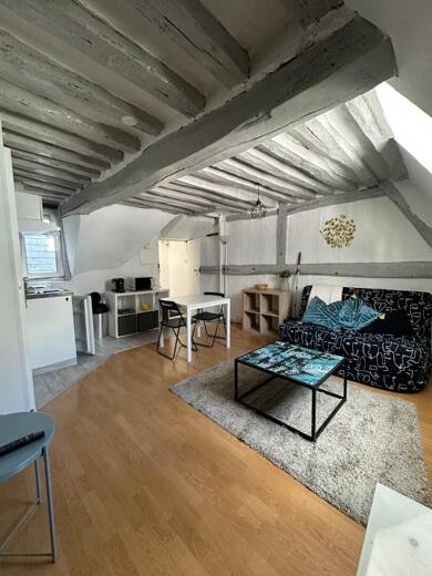 Appartement à louer 440 € 1 pièce 19 m² Étage 2/3 Rouen 76000
