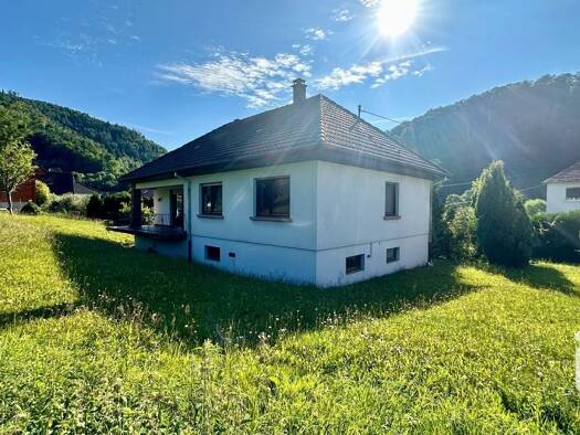 Maison de plain-pied à vendre 198 000 € 5 pièces 4 chambres 103 m² 1 163 m² de terrain Centre Sainte-Marie-Aux-Mines 68160