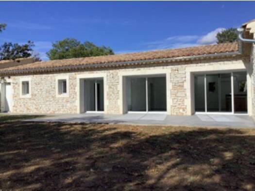 Autres à louer 1 500 € Saint-Restitut 26130