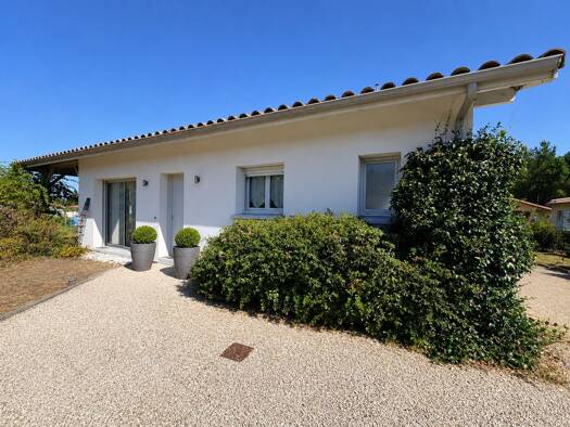 Maison de plain-pied à vendre 232 000 € 4 pièces 3 chambres 104 m² Cère 40090