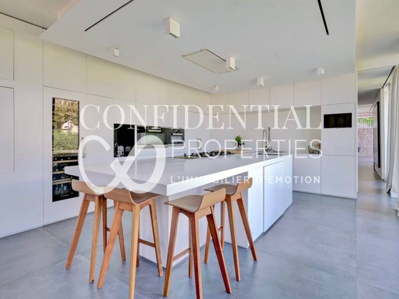 Maison à vendre, 300m², MARSEILLE 7E