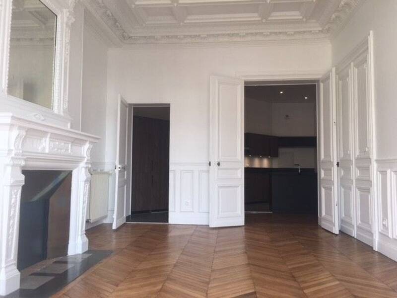 Maison à louer, 169m², PARIS 8E