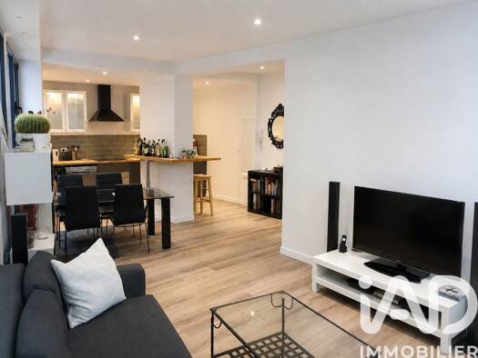 Appartement à vendre 187 000 € 2 pièces 1 chambre 54 m² Centre Ville-Cathédrale-Marché-Grande Île-Clos Godet Meaux 77100