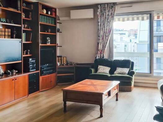 Appartement à vendre 498 000 € 4 pièces 2 chambres 88 m² Étage 4/6 Faubourg de l'Arche Courbevoie 92400