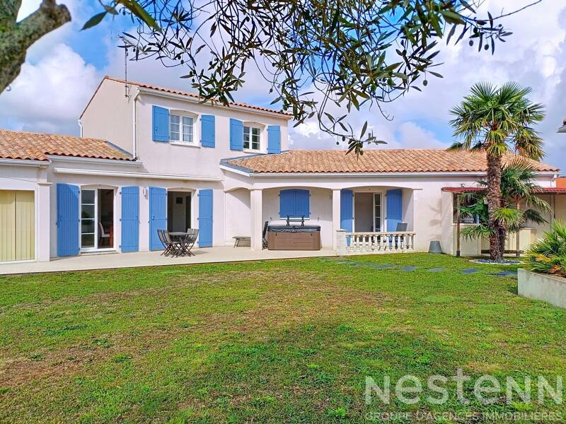 Maison à vendre, 205m², SAINT SULPICE DE ROYAN