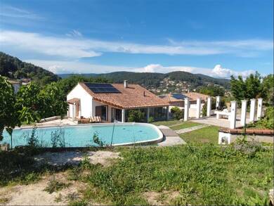 Maison de plain-pied à vendre 533 000 € 4 pièces 3 chambres 140 m² 1 246 m² de terrain Sollies Ville 83210
