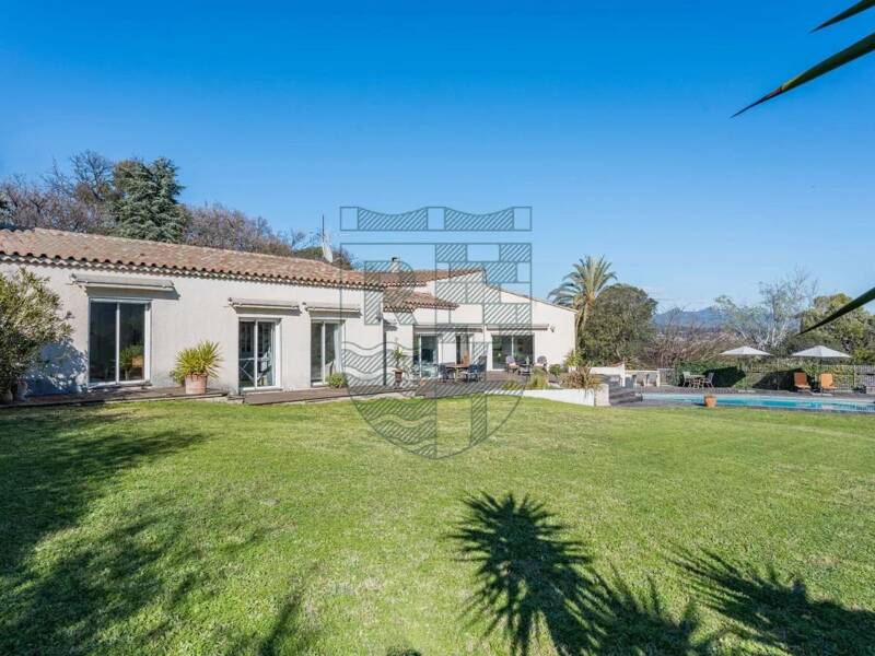 Maison à vendre, 288m², MARSEILLE 11E