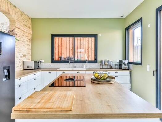 Villa à vendre 468 000 € 6 pièces 4 chambres 134 m² 570 m² de terrain Salles 33770