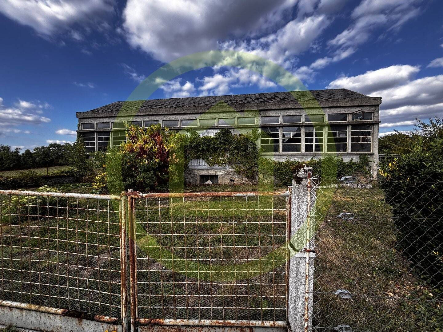 Maison à vendre, 111m², SAINT MEDARD LA ROCHETTE