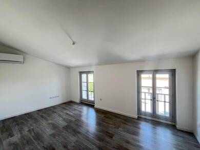 Appartement à louer 450 € 2 pièces 1 chambre 32,8 m² 2ème étage Les Mées 04190