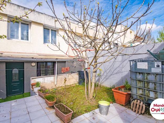 Maison à vendre 129 900 € 3 pièces 2 chambres 94,8 m² 144 m² de terrain Bernon-Bellenoue-Centre Épernay 51200