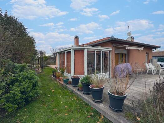 Maison en viager occupé Bouquet 179 220 € 4 pièces 3 chambres 92,1 m² 1 570 m² de terrain Saint-Jean-de-Verges 09000