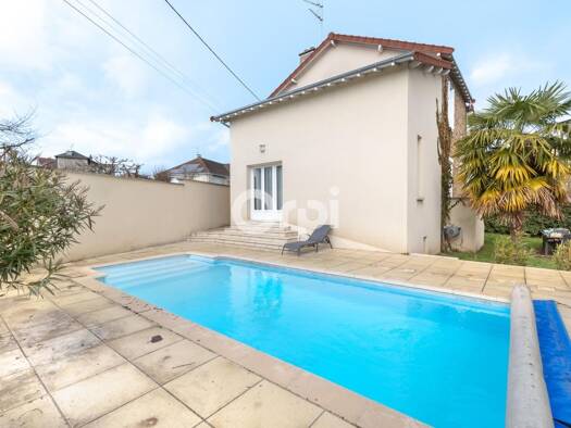 Maison de ville à vendre 269 000 € 5 pièces 4 chambres 140 m² 360 m² de terrain La Brégère Limoges 87100