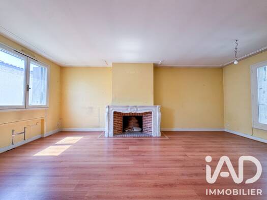 Appartement à vendre 149 000 € 5 pièces 4 chambres 149 m² Étage 1/2 Verdun-sur-Garonne 82600