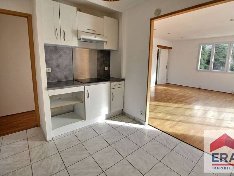 Maison à vendre, 155m², UCHAUX