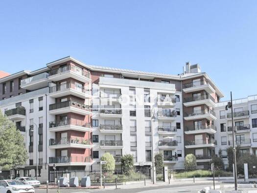 Appartement à vendre 420 000 € 3 pièces 2 chambres 59,8 m² RDC/5 La Fontaine-Parc des Sceaux-Croix de Berny-Centre Ville Antony 92160