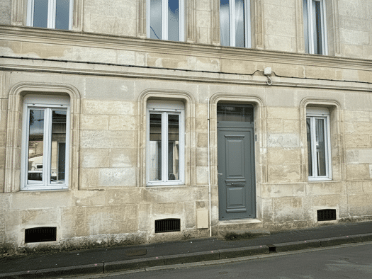 Maison à vendre 395 000 € 7 pièces 4 chambres 154 m² 309 m² de terrain Rochefort 17300