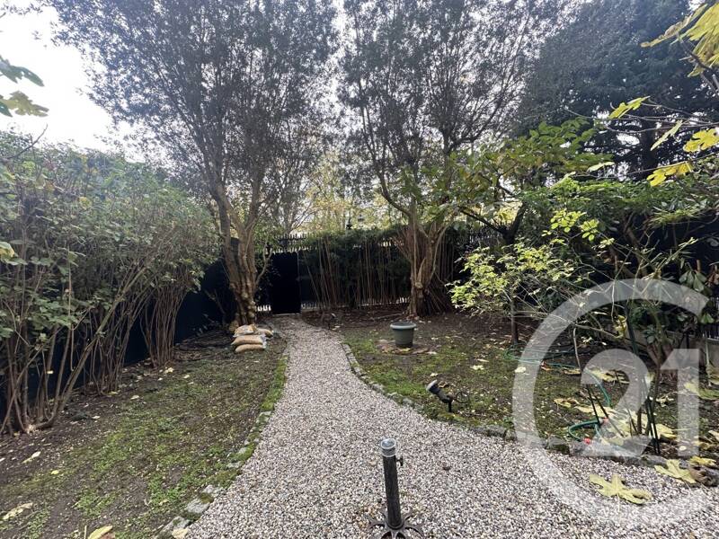 Maison à louer, 40m², PARIS 16E