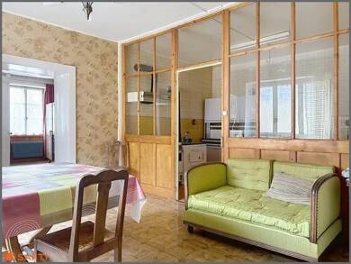 Appartement à vendre 230 000 € 5 pièces 4 chambres 125 m² Étage 1/2 Jougne 25370