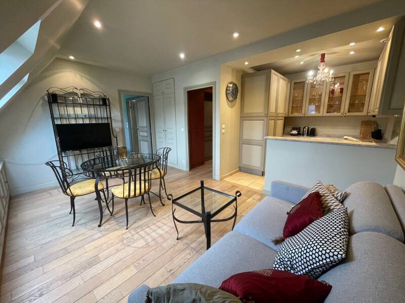 Maison à louer, 48m², PARIS 16E