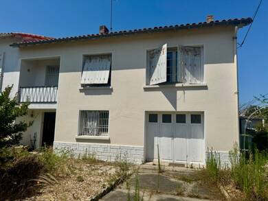 Maison à vendre 180 000 € 6 pièces 4 chambres 123 m² 341 m² de terrain La Beaume-Avant Garde Rochefort 17300
