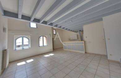 Appartement à vendre 180 000 € 5 pièces 4 chambres 103 m² Étage 3/4 Montauban 82000