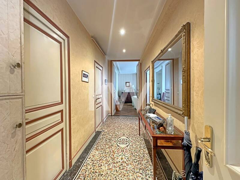 Maison à vendre, 239m², ORLEANS