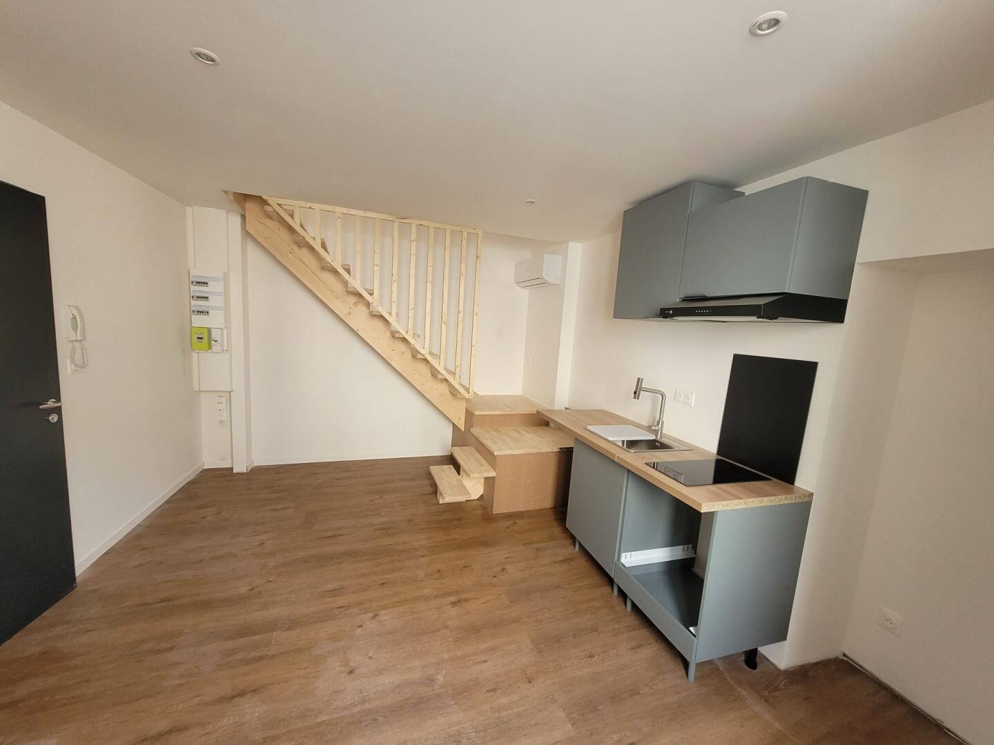 Maison à louer, 44m², BURIE