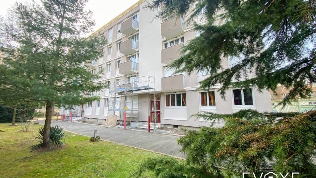 Appartement à vendre 168 500 € 4 pièces 2 chambres 66 m² Étage 1/4 L'Orangerie-Centre Ville Eaubonne 95600