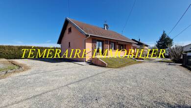 Maison de plain-pied à vendre 195 000 € 5 pièces 3 chambres 96 m² 836 m² de terrain Crotenay 39300