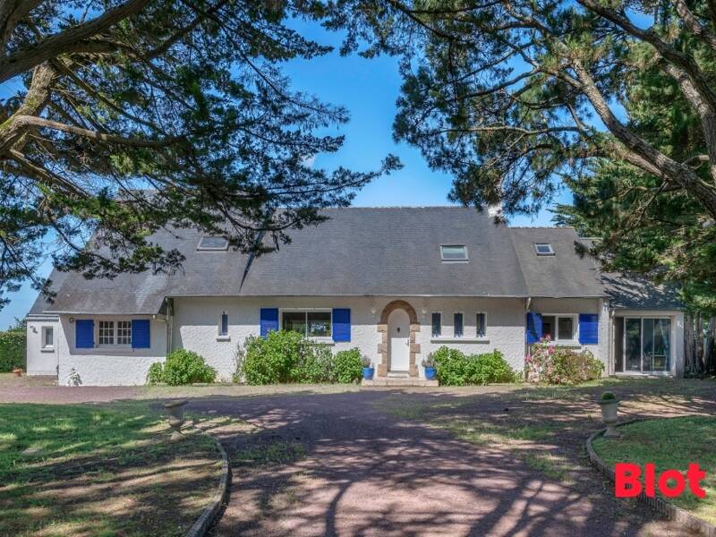Maison à vendre, 288m², LA TURBALLE