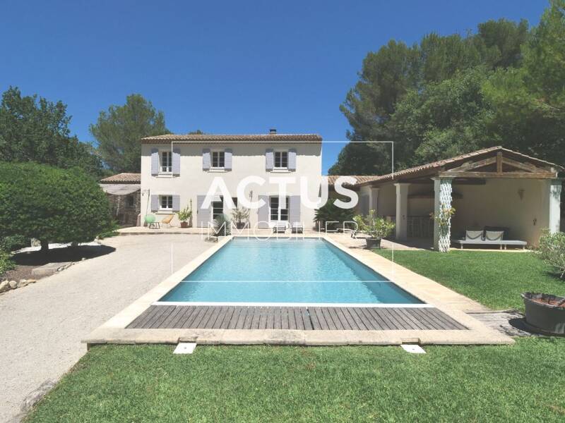 Maison à vendre, 195m², SALON DE PROVENCE