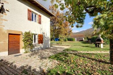 Maison à vendre 346 000 € 6 pièces 4 chambres 140 m² Saint-Marcellin 38160