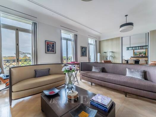Appartement à vendre 6 210 000 € 8 pièces 3 chambres 380,11 m² Étage 3/1 Charles Laffitte Neuilly-sur-Seine 92200