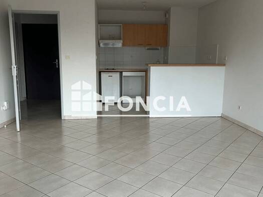Appartement à louer 580 € 2 pièces 1 chambre 51,02 m² 5ème étage Clémenceau Perpignan 66000