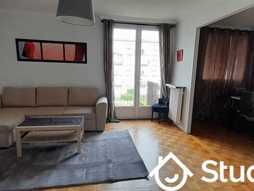 Studio à louer 690 € 1 pièce 3 chambres 10 m² 2ème étage Le Port-Marly 78560
