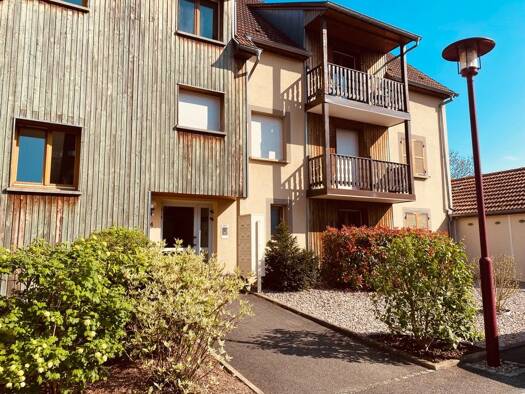 Appartement à vendre 200 000 € 4 pièces 3 chambres 83 m² Étage 1/3 Hagenthal-le-Bas 68220