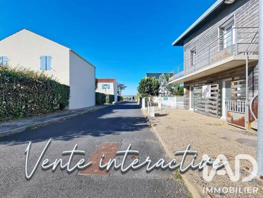 Appartement à vendre 125 000 € 2 pièces 1 chambre 44 m² Étage 1/1 Port-des-Barques 17730