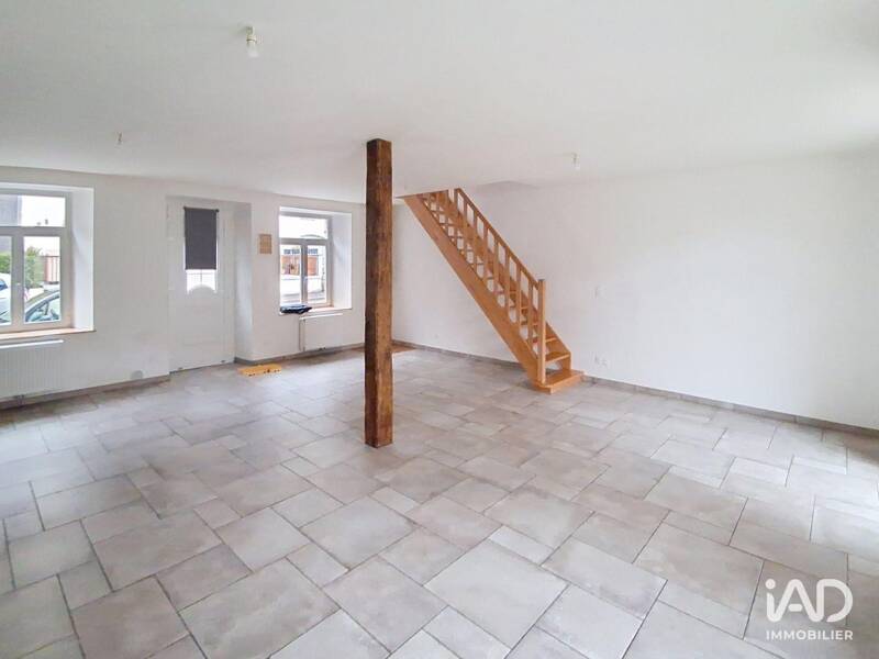 Maison à louer, 107m², GIVET