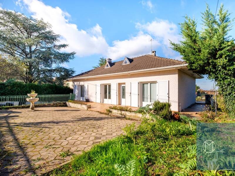 Maison à vendre, 124m², SAINT PIERRE DE CHANDIEU