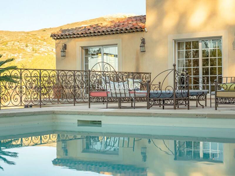 Maison à vendre, 350m², MARSEILLE 11E