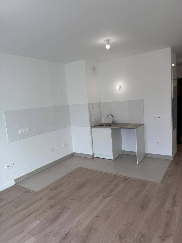 Maison à louer, 39m², NANTERRE