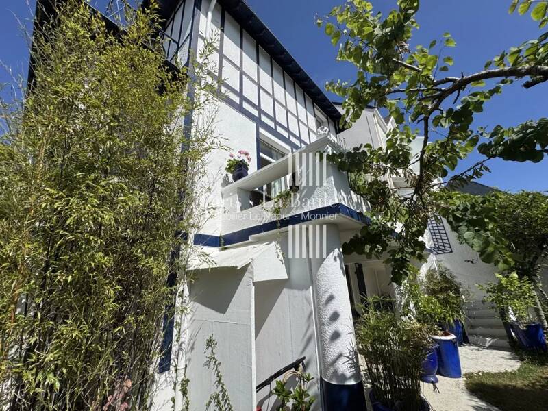 Maison à vendre, 202m², LE POULIGUEN