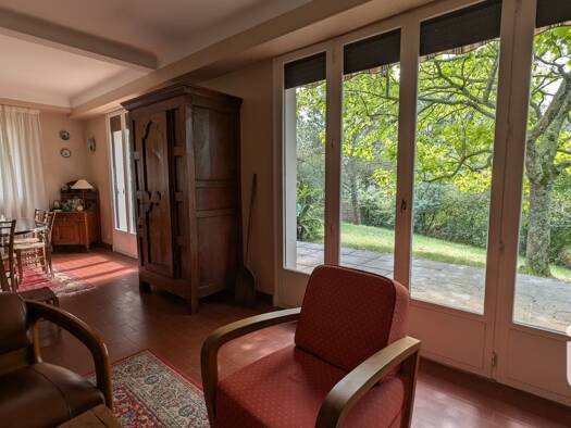 Maison à vendre 250 000 € 5 pièces 4 chambres 129 m² 957 m² de terrain Gan 64290