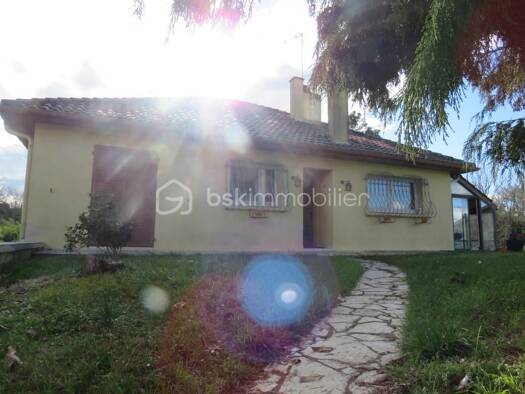 Maison de plain-pied à vendre 180 000 € 4 pièces 3 chambres 114 m² 1 480 m² de terrain Cazaubon 32150