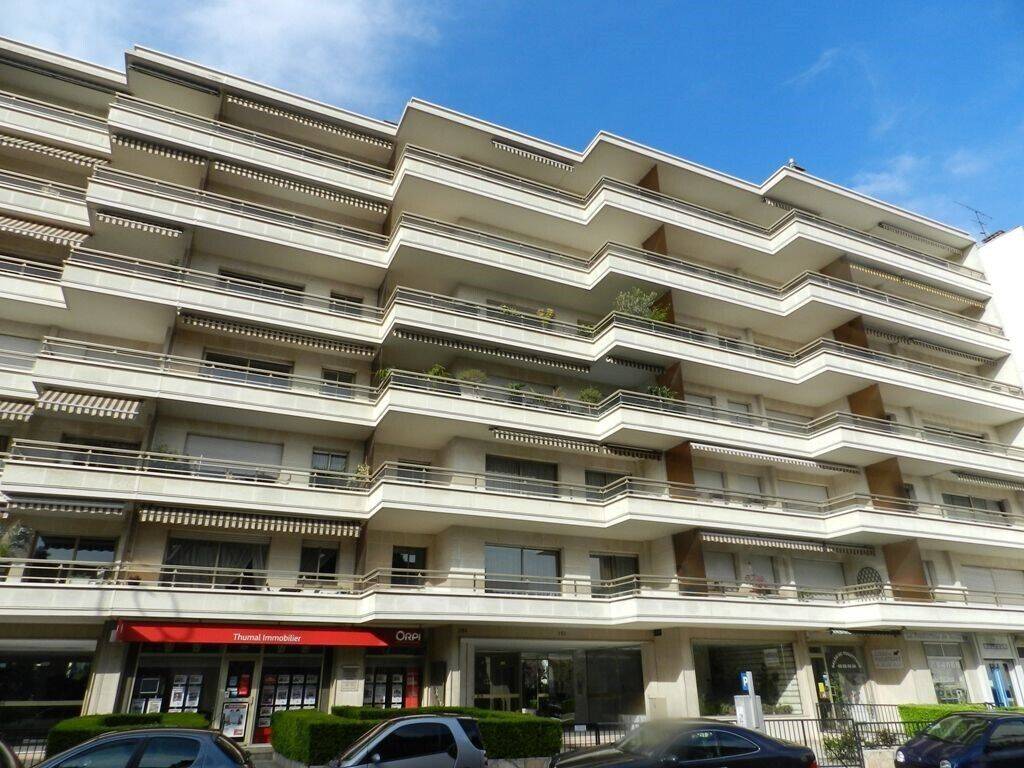 Maison à louer, 18m², SAINT MAUR DES FOSSES